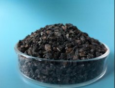 浇注料施工，蓝冠官网对季节有要求吗?